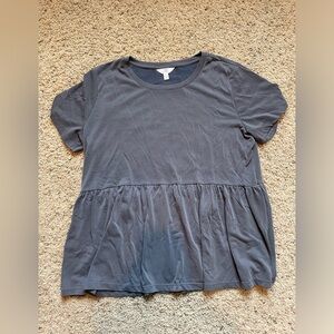 Time & Tru Peplum Top | Size L (12-14) | Color: Dark Gray